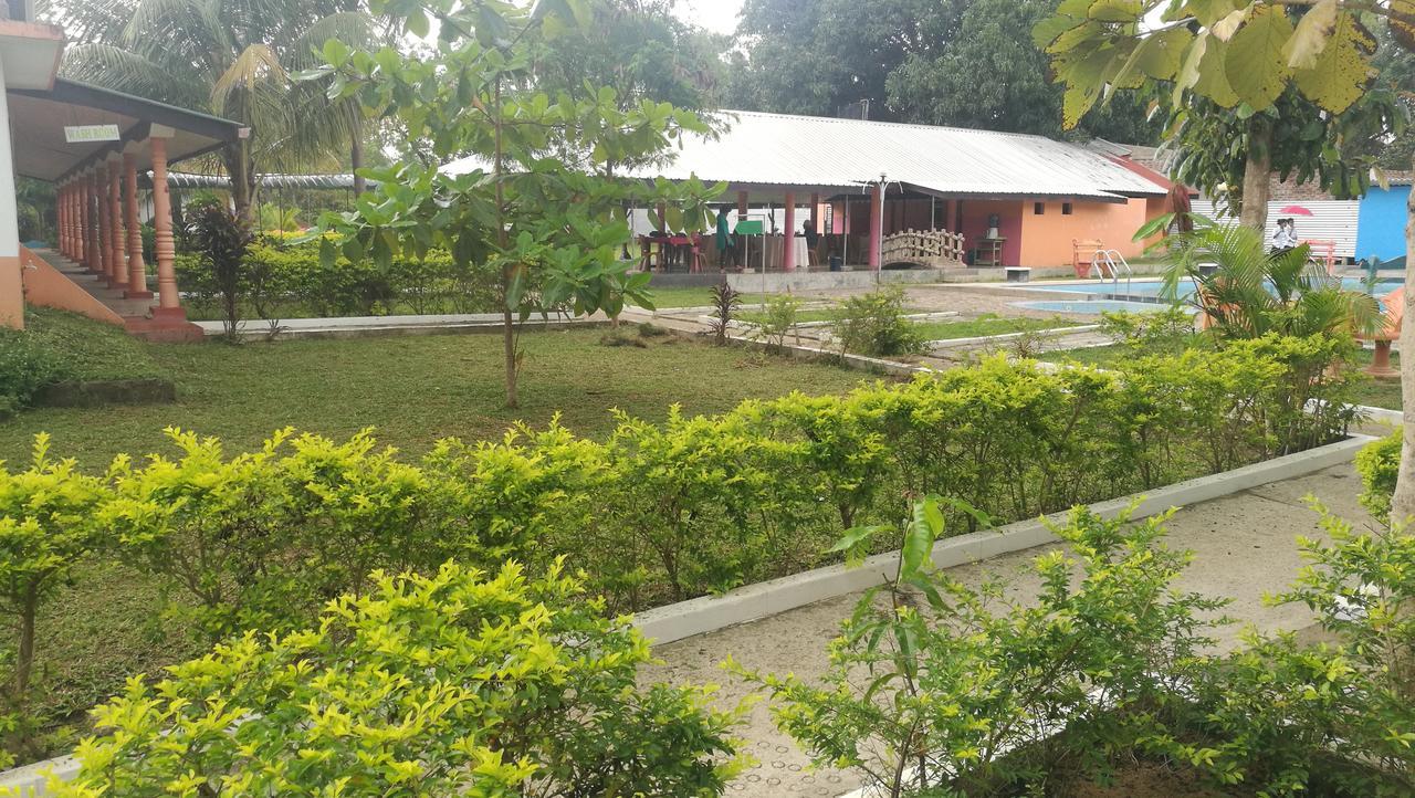 Friends Paradise Kilinochchi 外观 照片