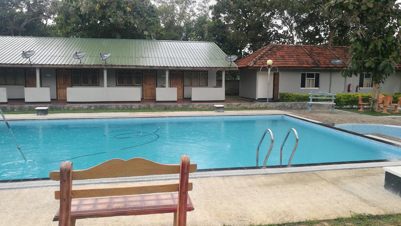 Friends Paradise Kilinochchi 外观 照片